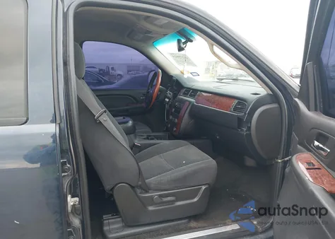 2007 Chevrolet Avalanche 1500 Lt z USA, uszkodzony, nr VIN 3GNEC120X7G215740